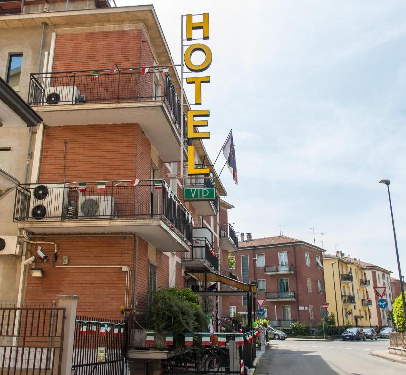 Vip Hotel Πιατσέντζα Εξωτερικό φωτογραφία